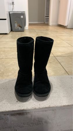 Black boots for girls