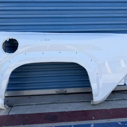 2024,2025,2026 Toyota Tacoma Shot Bed,Bed Side/Costado Trasero Lh Driver Oem,Original  Ask