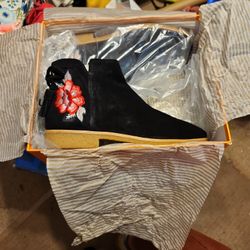 Kate Spade Bellville Black Cow Suede Bootie 