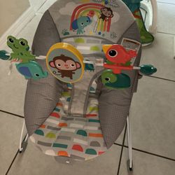 Playful Paradise Vibrating Baby Bouncer from Bright Starts