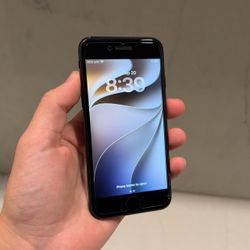  iPhone SE 256GB - iOS 27