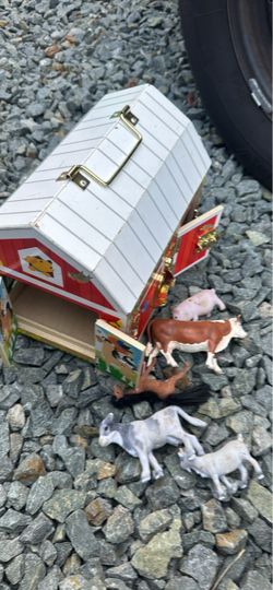 Kids animal barn