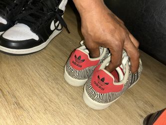 Size 6 Adidas