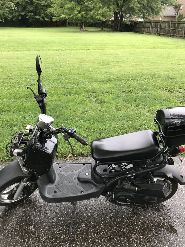 50cc moped for Sale in Cincinnati, OH - OfferUp