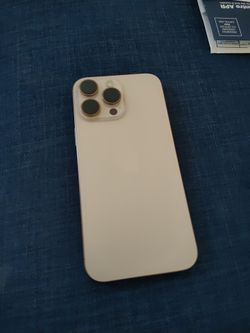 iPhone 16 pro max https://offerup.co/faYXKzQFnY?$deeplink_path=/redirect/