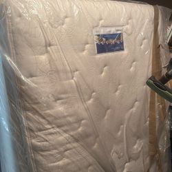 Still In Bag Full Mattress  Serta