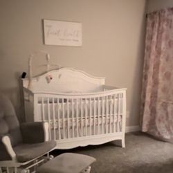 Davinci Baby Convertible Crib