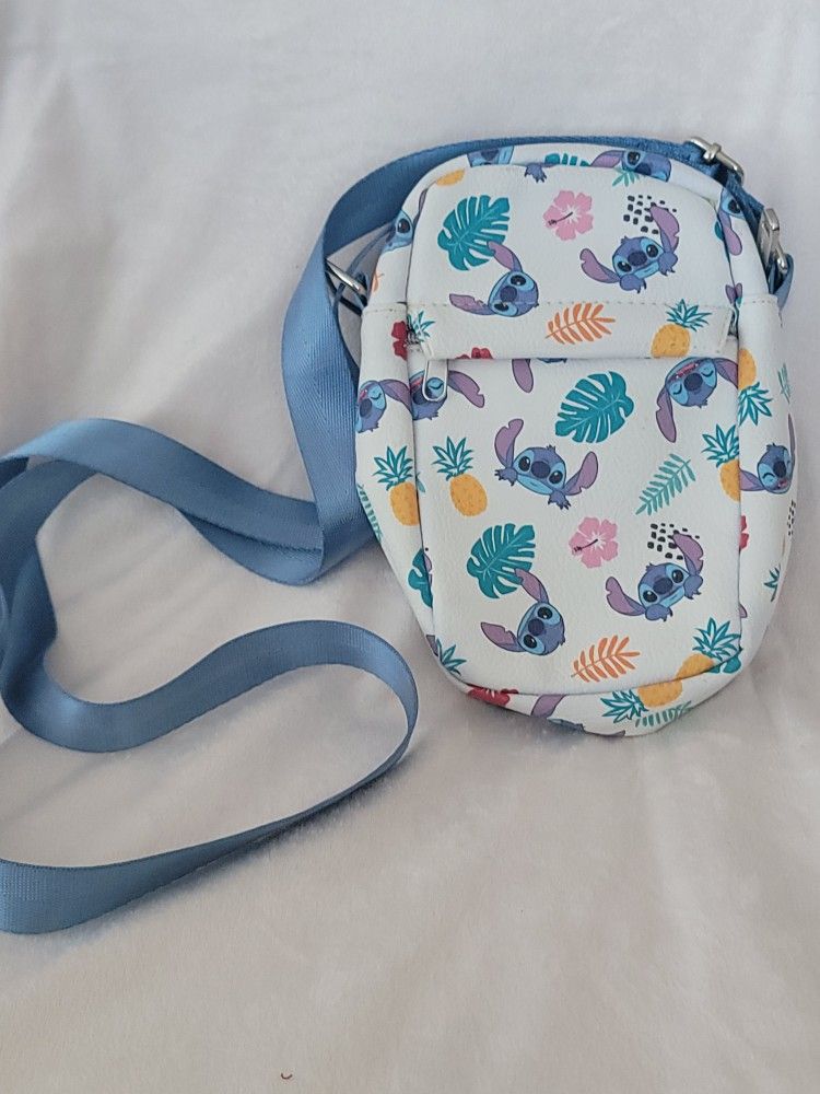 STITCH PURSE JUST LIKE NEW 