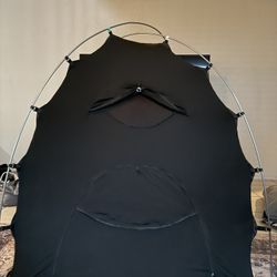 2x Hiccapop DayDreamer Bed Tents – Excellent Condition 