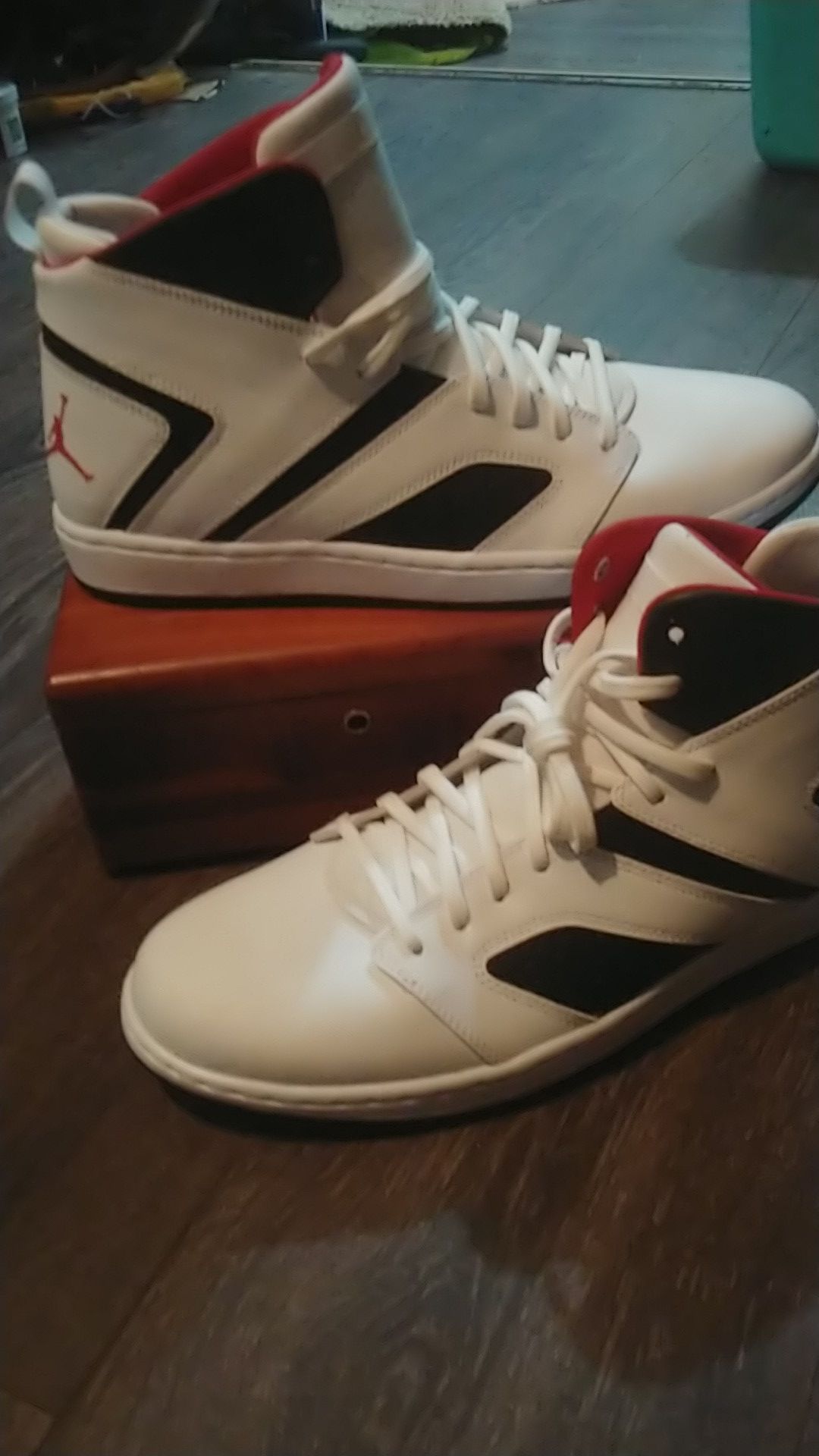 Air Jordan Flight Legend