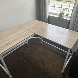 Corner Desk, white and birch color