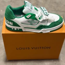 LOUIS VUITTON GREEN WHITE