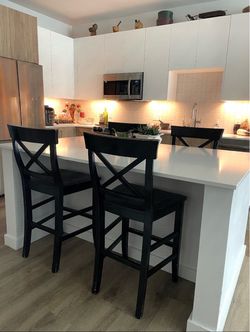 4 Pottery Barn Counter Height Bar Stools