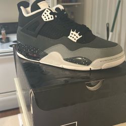Jordan 4 Fearless