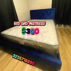 Full Size Frame And Mattress 