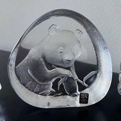 Vintage Signed Mats Jonasson Sweden Clear Glass Display Paperweight Panda Bear Figure Approx 5” x 5” 2 pounds 9 ounces in weight  In excellent conditi