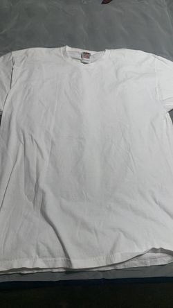 White Fruit of the Loom shirt