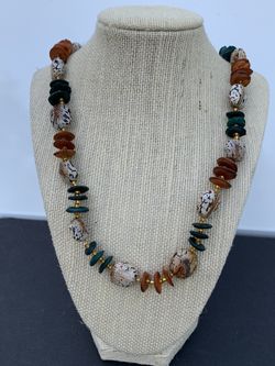 Beautiful seeds necklace 28” inches long