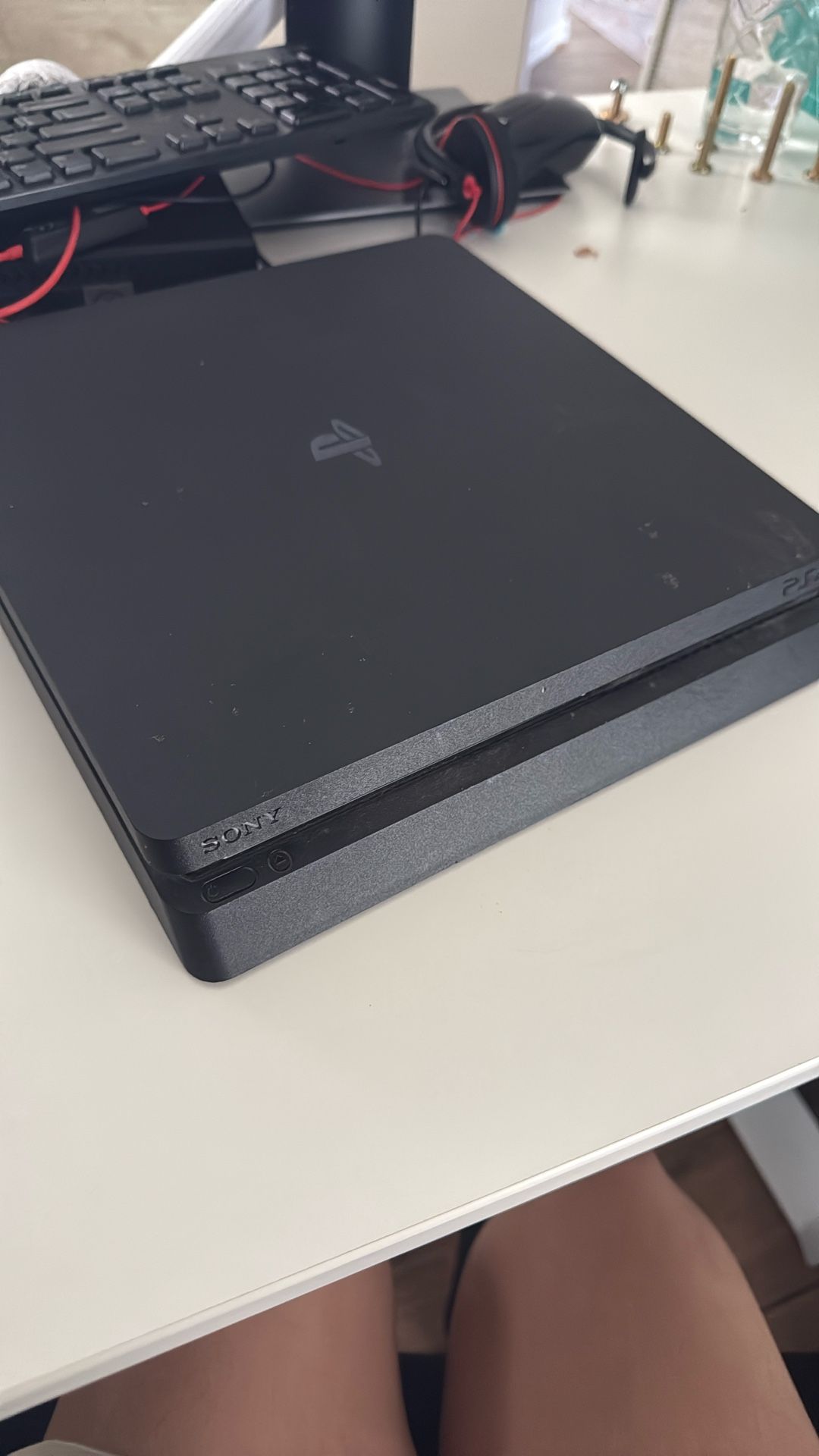 PS4