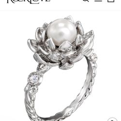 Disney X RockLove THE PRINCESS AND THE FROG Water Lily Pearl Ring 