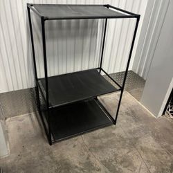Closet rack for towels …27 “ wide, 17” depth , 41” high … $20