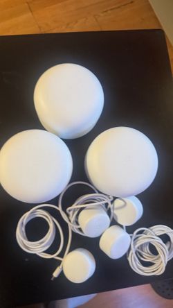 Google Nest  (Three nodes 4 adapters)