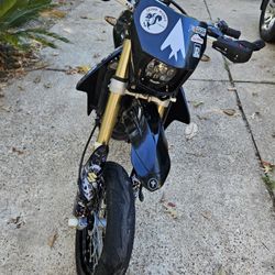 2007 Suzuki DRZ400SM 