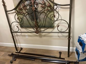 Queen size bed frame, mattress and boxspring