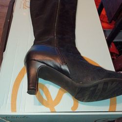 LIFE STRIDE  GRACE. DOV ECO MICRO  CF FAUX SUEDE TALL KNEE HIGH BOOTS