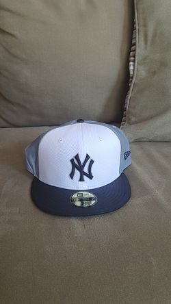 New era 7 3/4 white navy gray