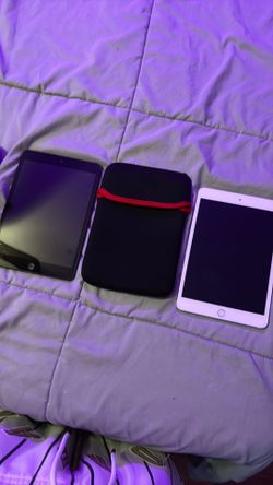 Two iPad mini’s A1599 and A1454 locked excellent condition! 50$ for both