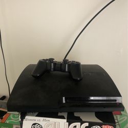 PS3 W 2 Remotes And Games