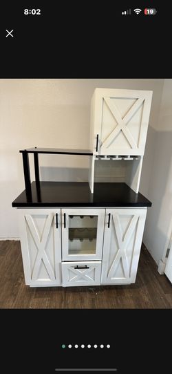 Kitchen Cabinet