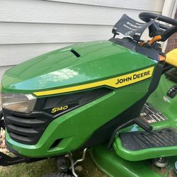 Lawnmower  John Deer’s Used Only Twice - Needs New Belts 