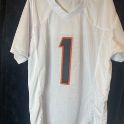 💥💥 Ja’Marr Chase Autographed Bengals Jersey With DOUBLE  COA🔥🔥🔥🔥