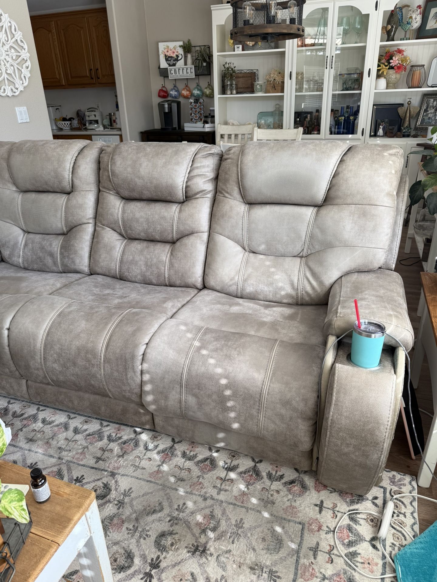 Estillo Power Recliner Sofa And Loveseat