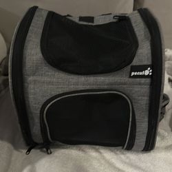 Cat / Dog Carrier Backpack