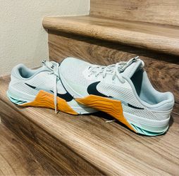 NikeMetcon 7 'Light Silver Desert Ochre Size 11 For Men’s