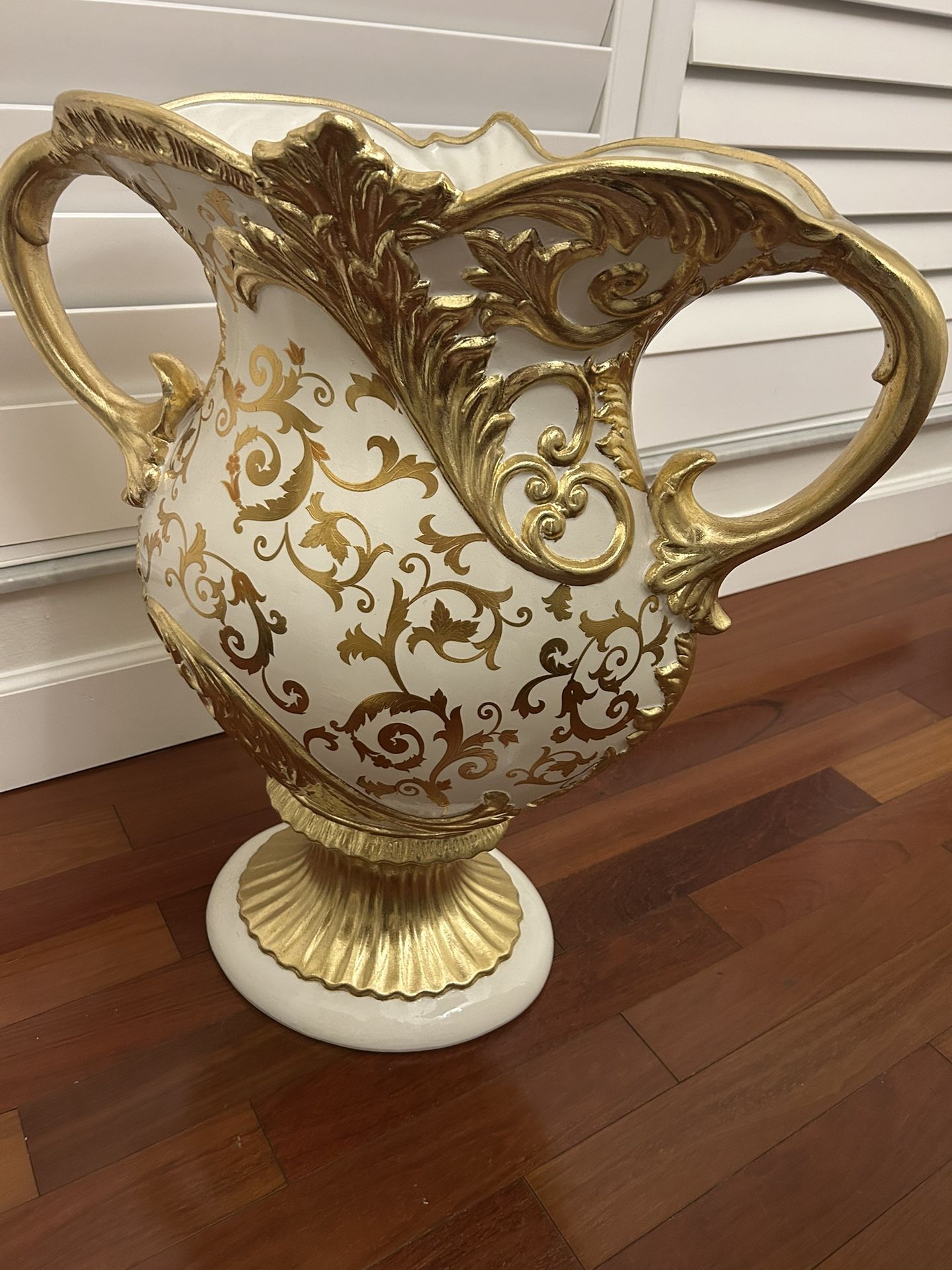 White And Gold Vase