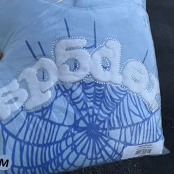 spider Hoddie size Medium light Blue 