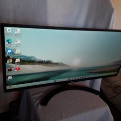 LG Monitor34" Inch Class 21:9 UltraWide Full HD IPS LED Monitor Refresh Rate 75 Up,  Model: 34UM61-P HDMI Cable Included 