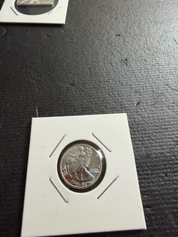 1/10 troy ounce .999 fine silver walking liberty round