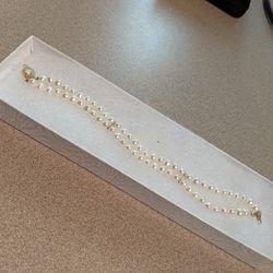 14K PEARL BRACELET With GOLD CLASPE