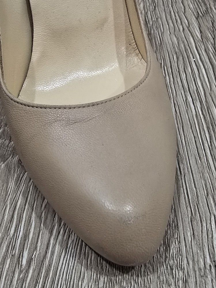 Christian Louboutin Leather Pumps Heels Shoes Size 37 1/2 6.5 US