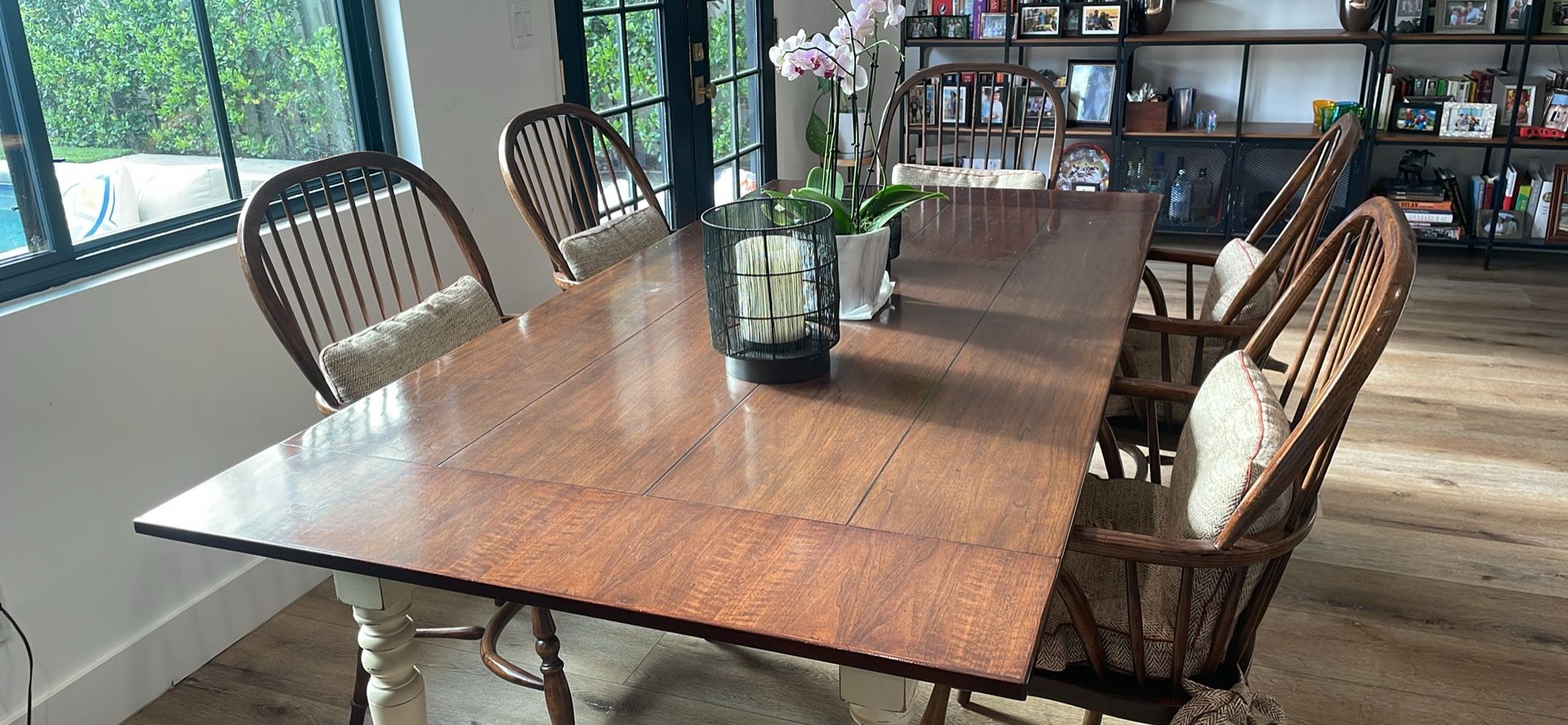 6-10 People Antique Dining Room Table And Chairs