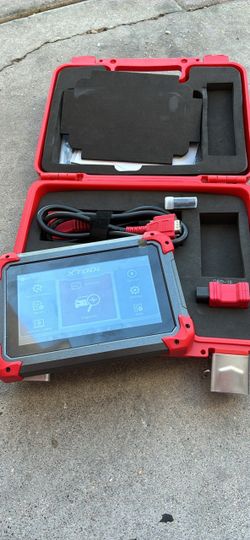 XTOOL OBD-16 Automotive Diagnostic Tablet