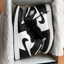 Jordan 1 retro black white (2014)