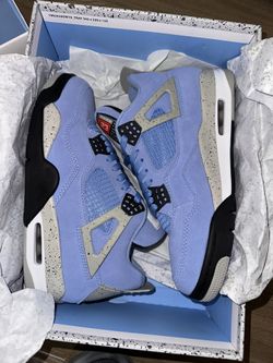 Jordan 4 University Blue