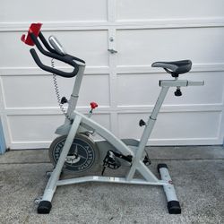 Schwinn Quality Standing Pedal Bike. 