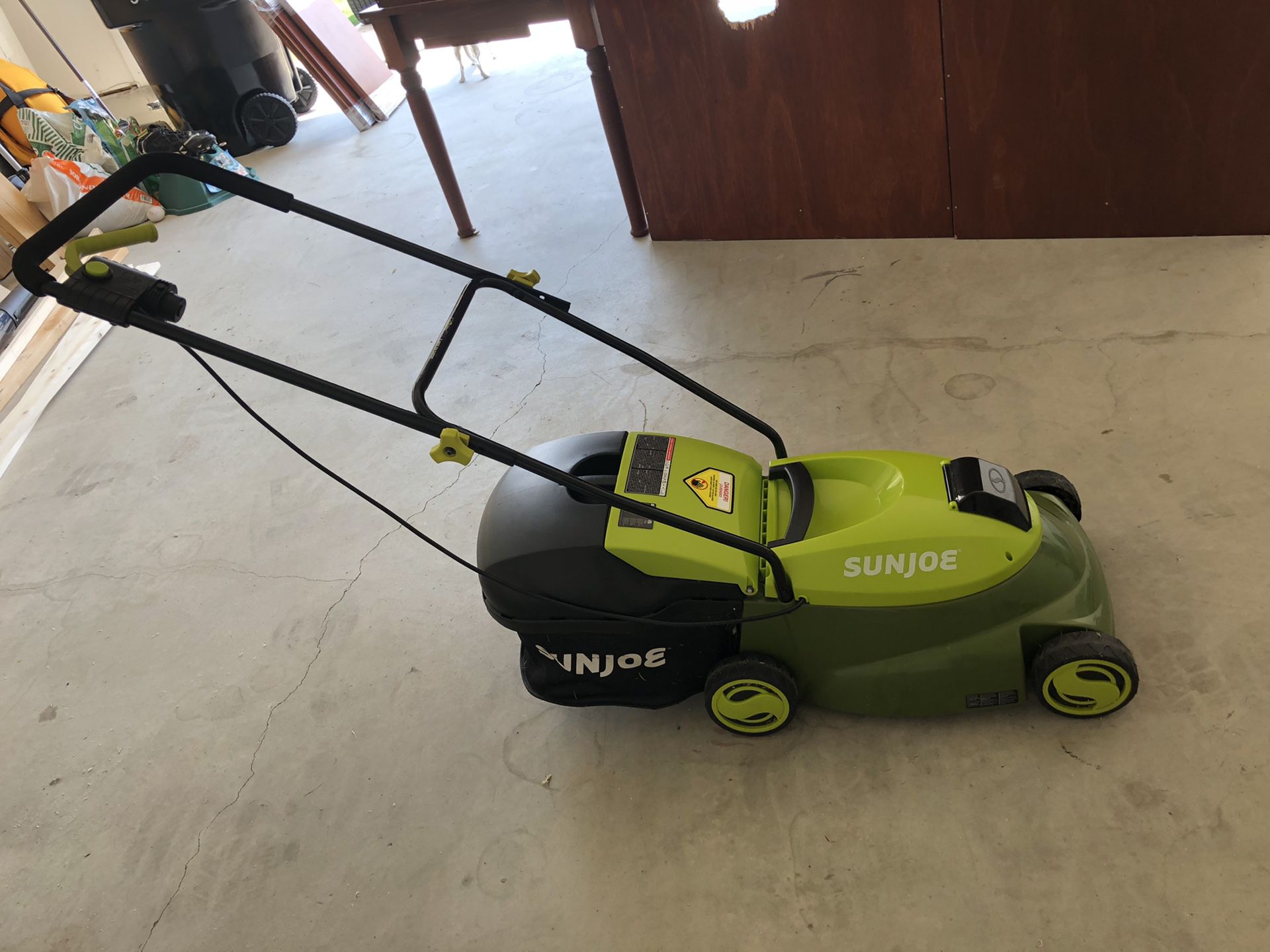 SunJoe Cordless Electric Lawn Mower
